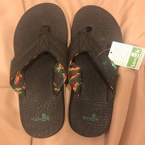 Sanuk Mens Sandals